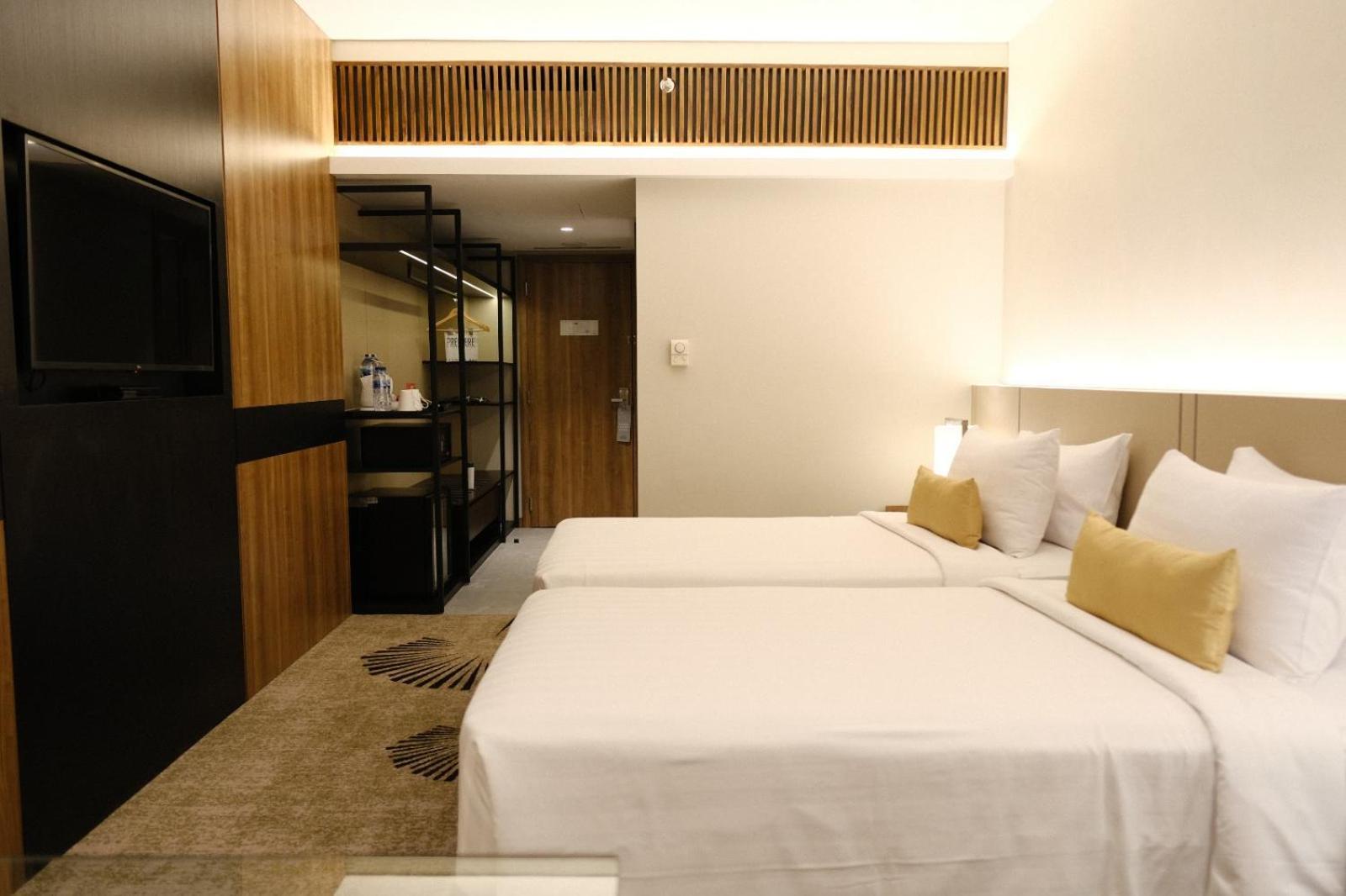 The Premiere Hotel Pekanbaru Exterior foto