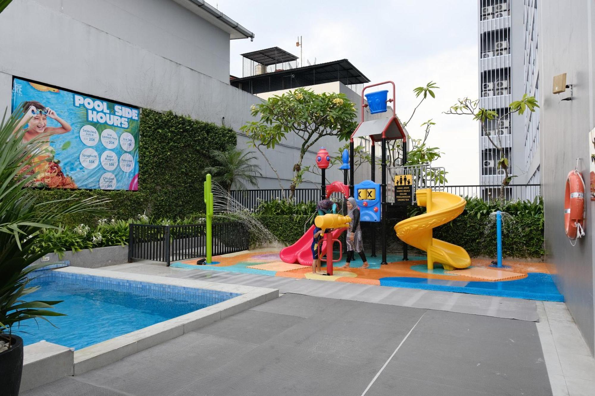 The Premiere Hotel Pekanbaru Exterior foto