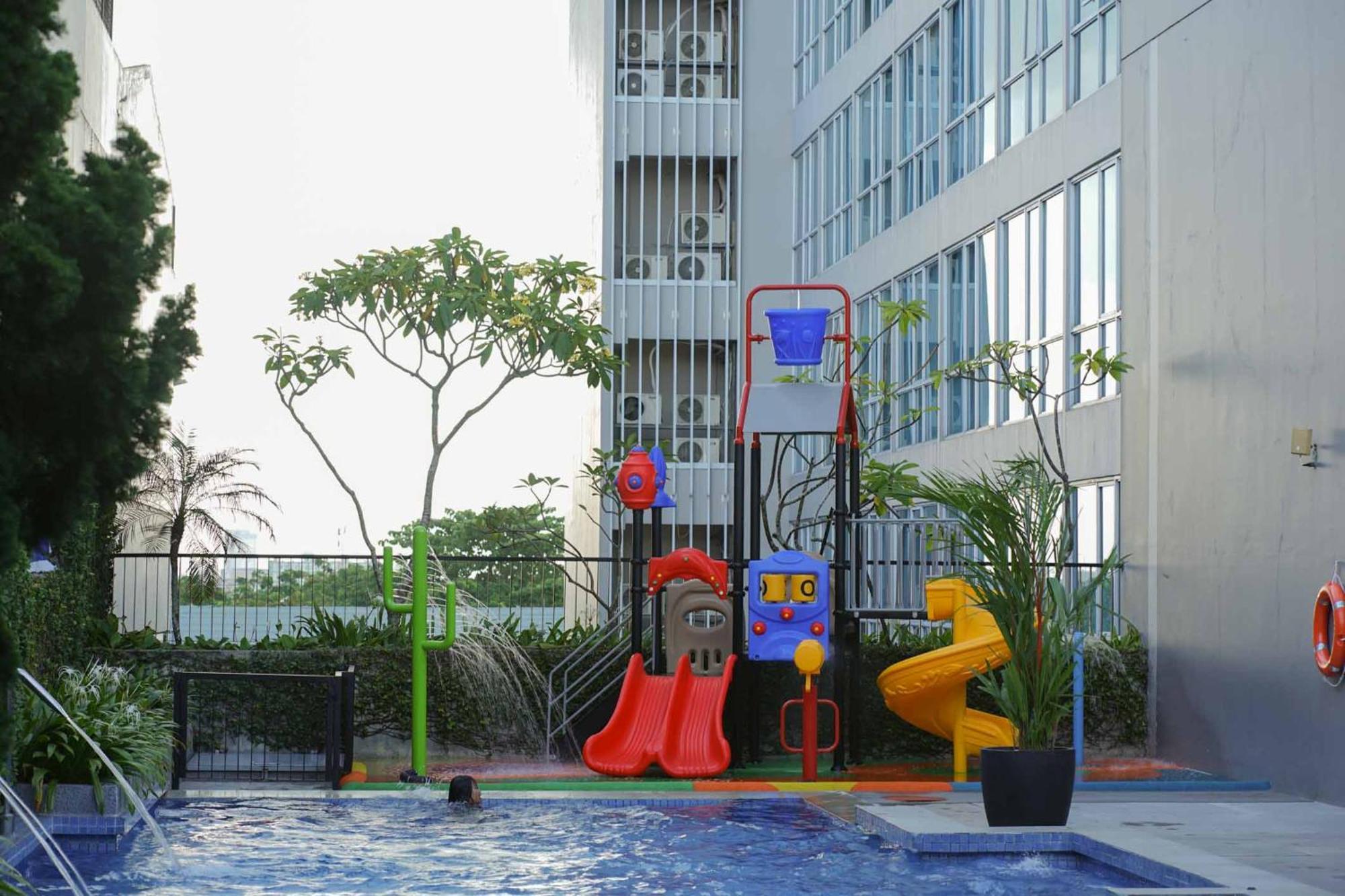 The Premiere Hotel Pekanbaru Exterior foto